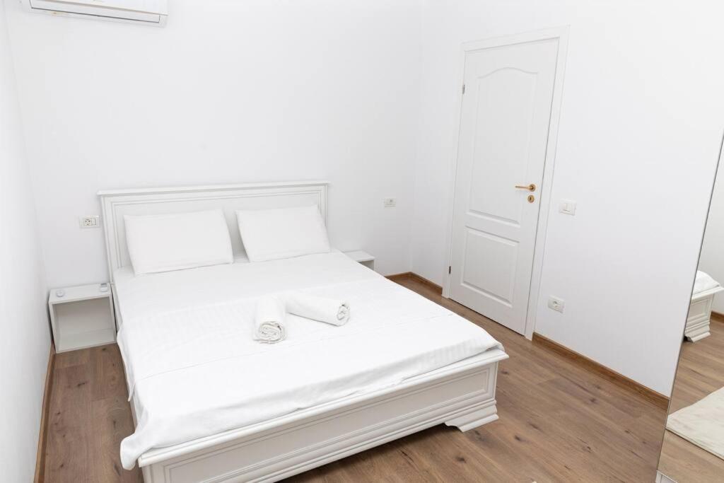 Enescu 3 City Center Flat Timisoara Esterno foto