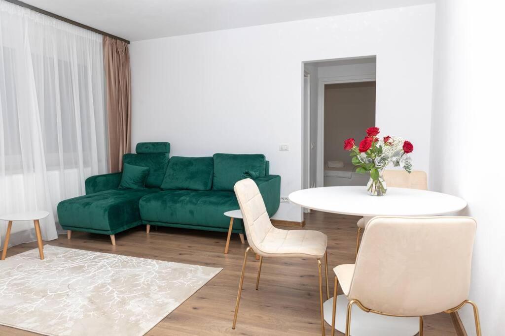 Enescu 3 City Center Flat Timisoara Esterno foto